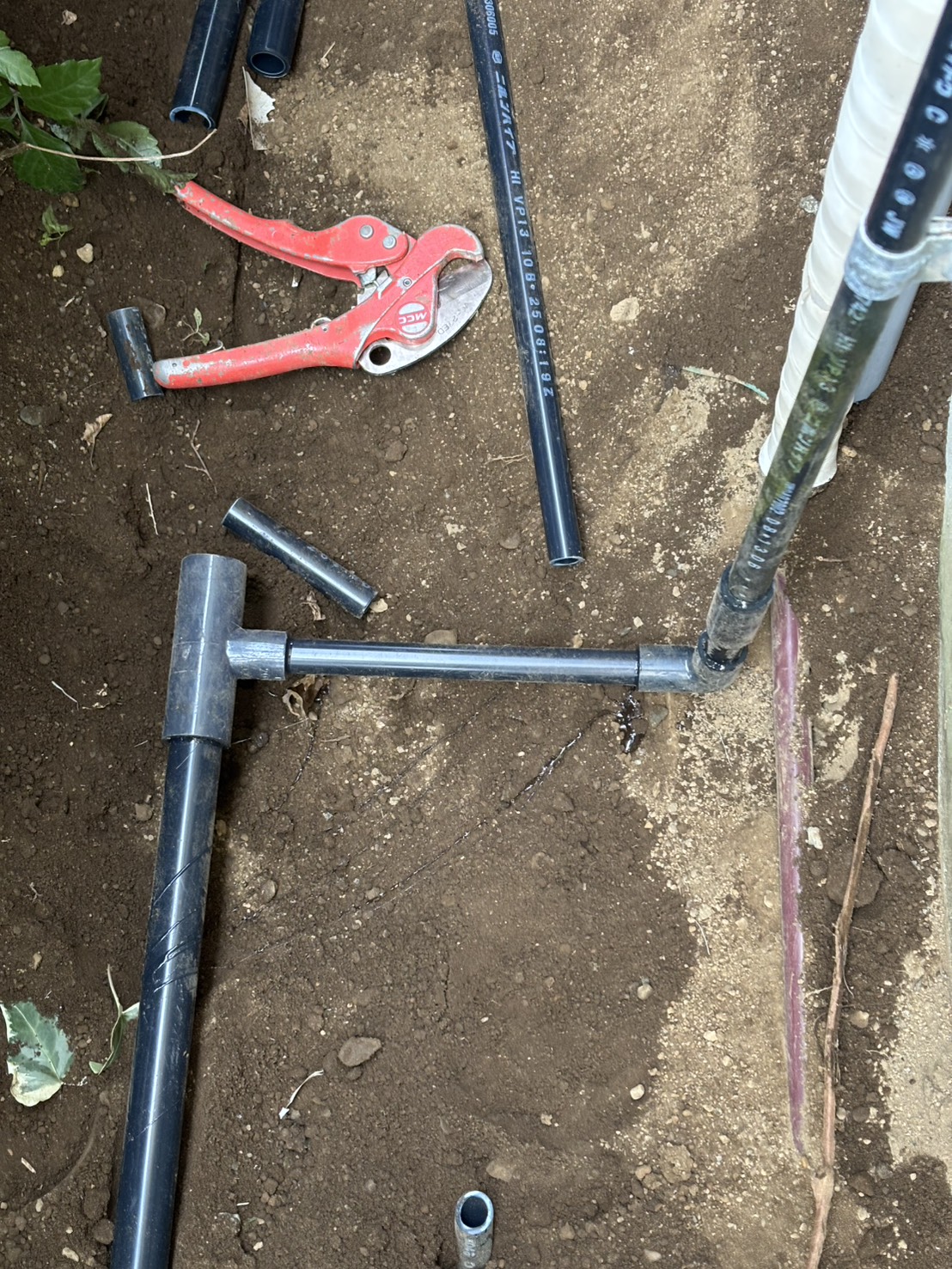 給水管水漏れの画像